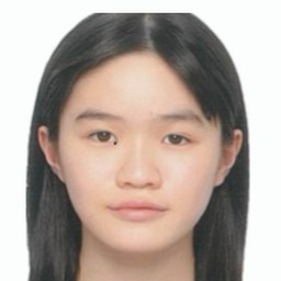 劉〇頤照片